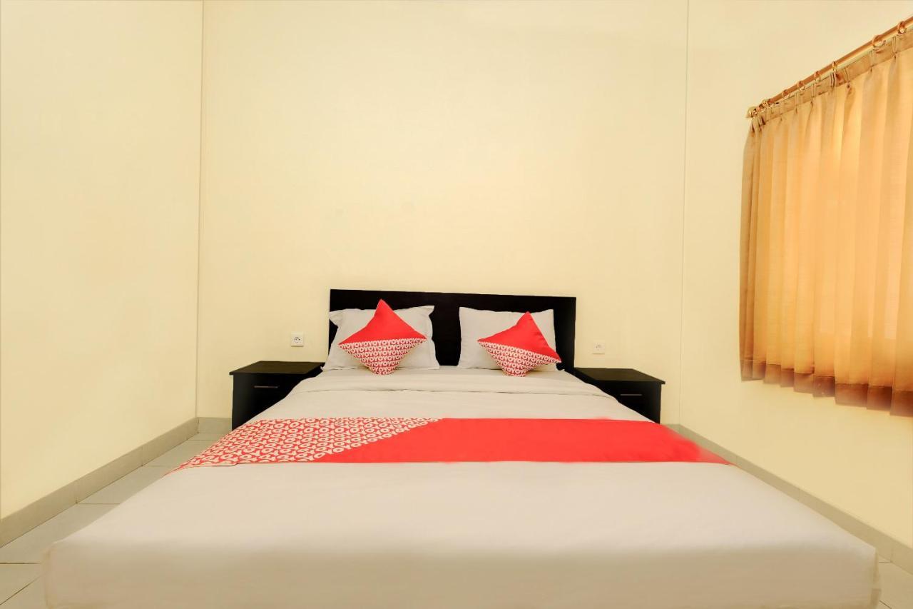 Oyo 2521 Uluwatu Cahya Guest House Exterior foto