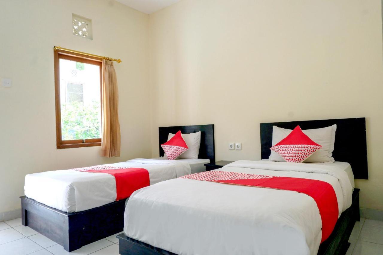 Oyo 2521 Uluwatu Cahya Guest House Exterior foto