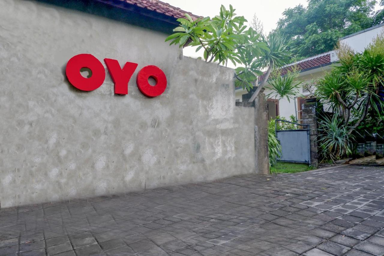 Oyo 2521 Uluwatu Cahya Guest House Exterior foto