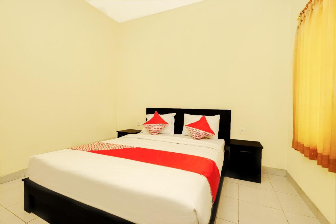 Oyo 2521 Uluwatu Cahya Guest House Exterior foto