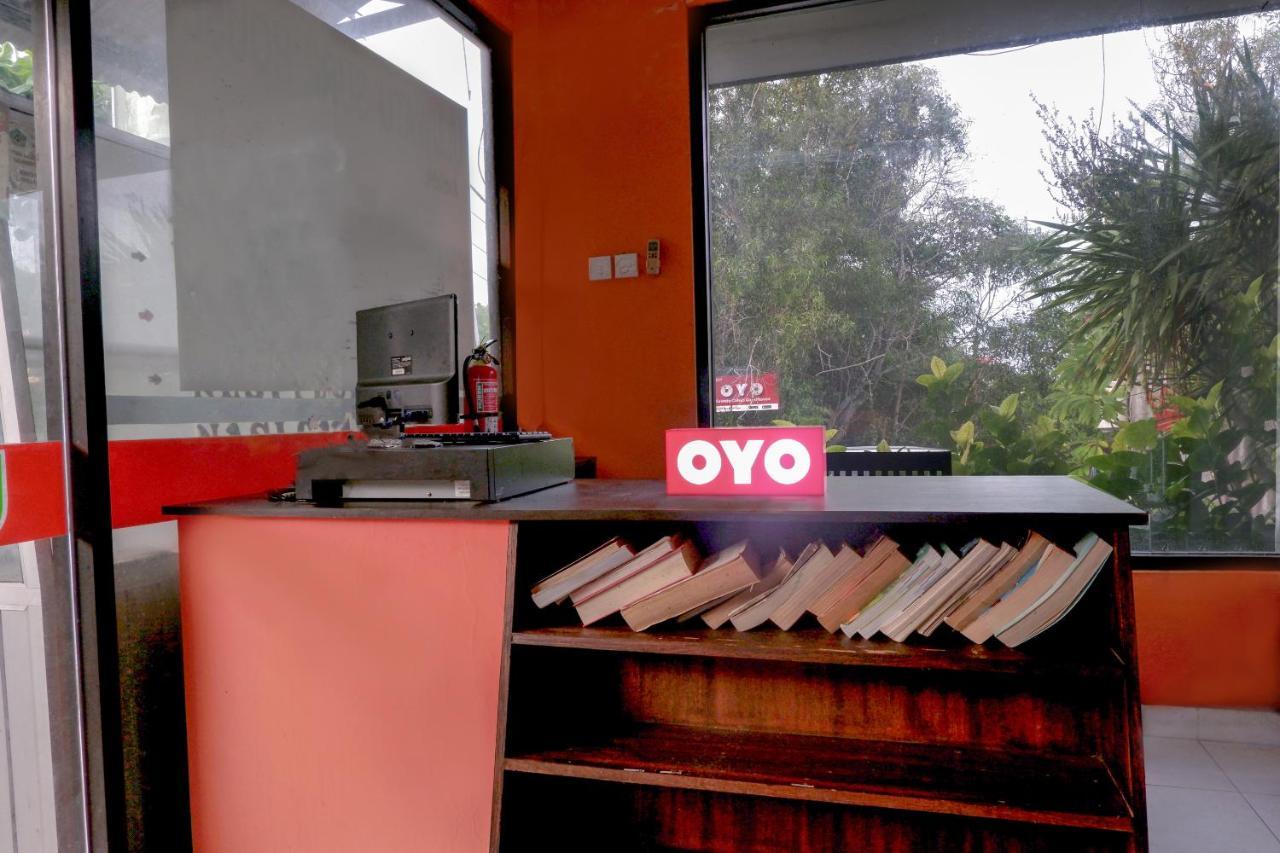 Oyo 2521 Uluwatu Cahya Guest House Exterior foto