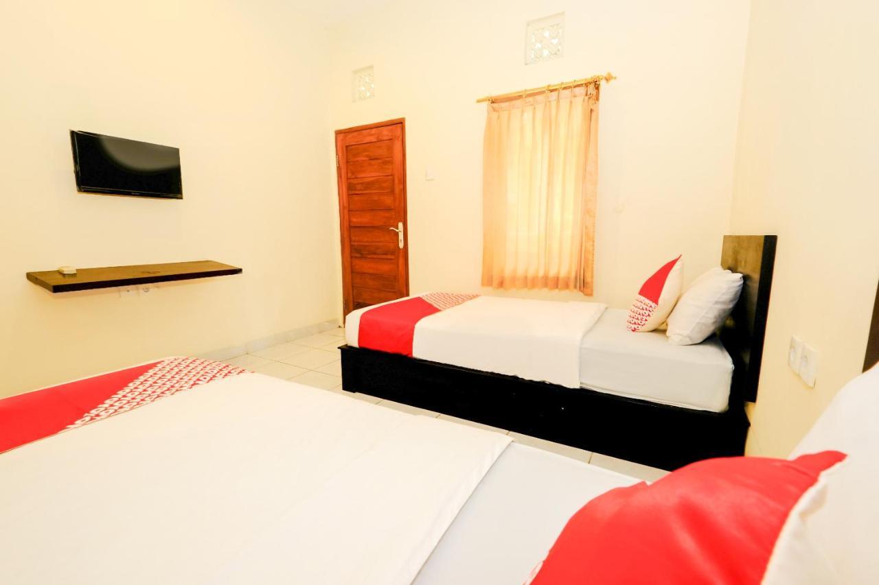 Oyo 2521 Uluwatu Cahya Guest House Exterior foto